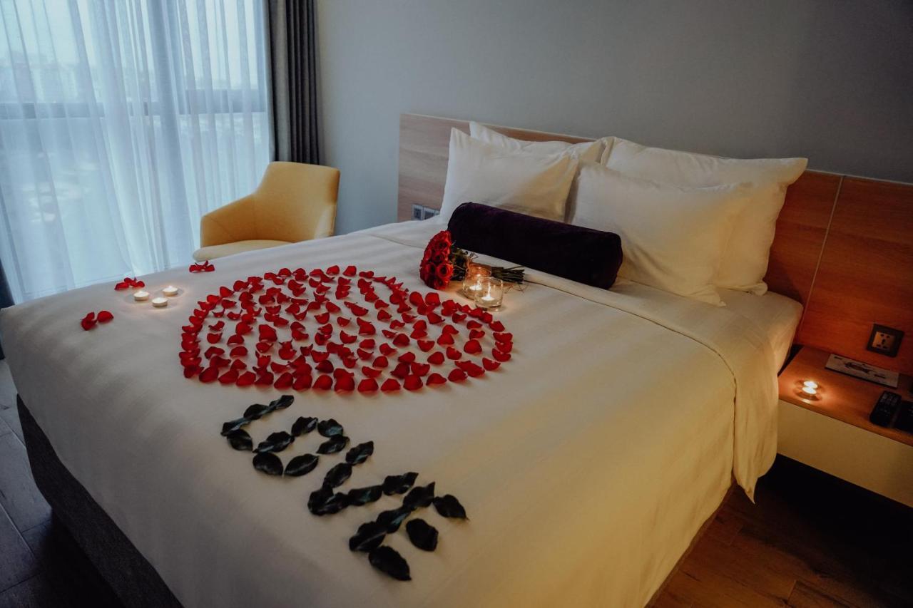 Carinae Danang Hotel Extérieur photo